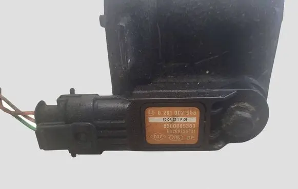 Opel Movano B Air pressure sensor 0281002958 8200685363