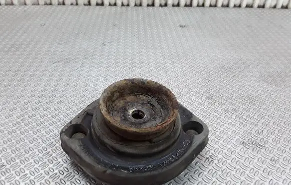 KIA Cerato Front shock absorber mounting bracket 