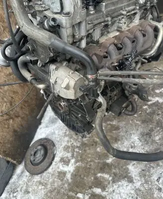 Volvo S60 Engine