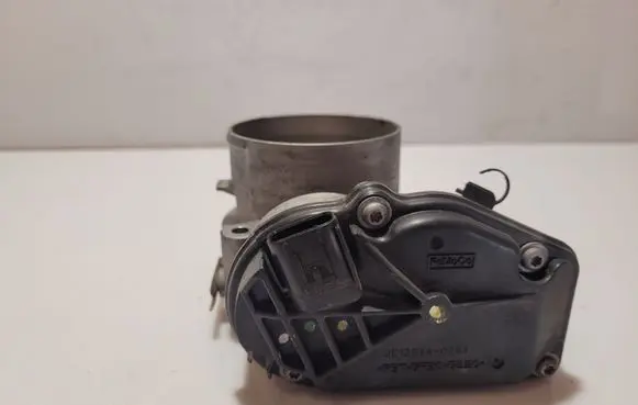 Ford Mustang V Throttle valve 2E1304A0264