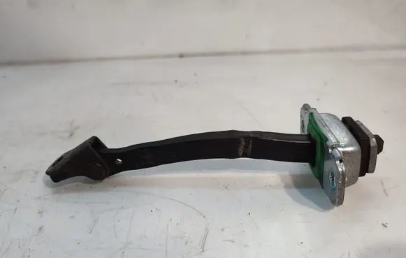Hyundai Santa Fe Front door check strap stopper