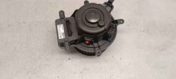 Peugeot 5008 Heater fan/blower T3953001 T39530015723 3549140611