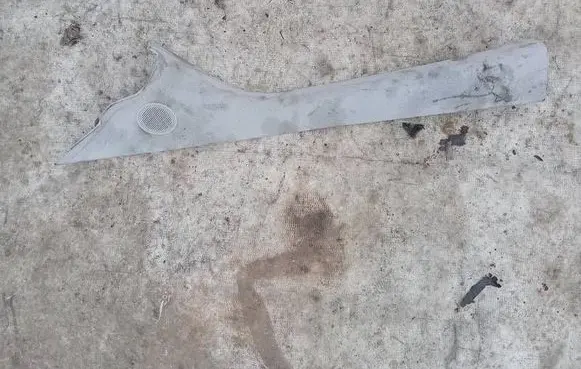 Mercedes-Benz A W169 (C) pillar trim A1696901725