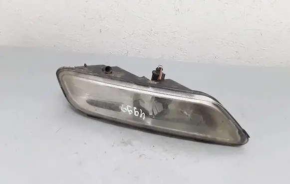 Volkswagen PASSAT B7 Front fog light 176623