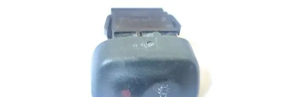 Renault Megane I Central locking switch button 841242B