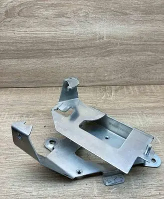 Mercedes-Benz E W211 Radio/GPS head unit trim 2115450240