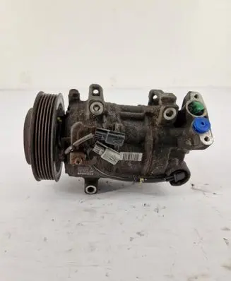 Nissan Qashqai Air conditioning (A/C) compressor (pump) 926004EA0A
