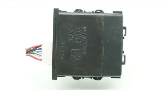 Lexus ES VII XZ10 Central locking relay 85970-33020