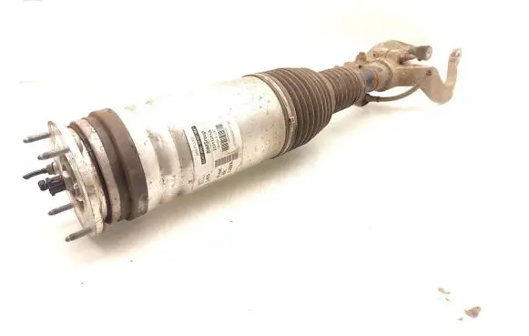Land Rover Discovery 4 - LR4 Front shock absorber/damper LR087081 22311371A