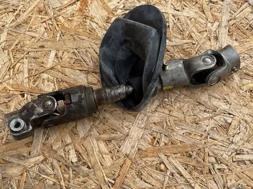 Mazda 626 Prop shaft universal joint 