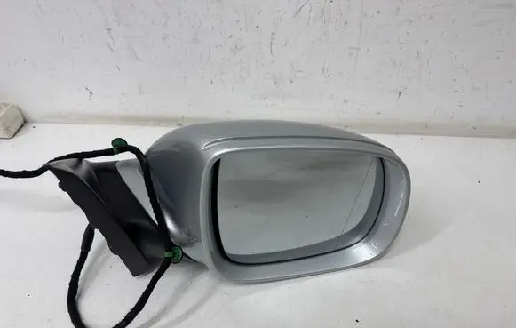 Volkswagen Touareg I Front door electric wing mirror E1030058 E1020932