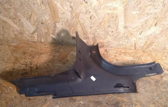 Volkswagen Golf III Rear sill trim cover 1K4853372