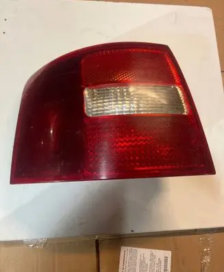 Audi A6 Allroad C5 Reverse light 