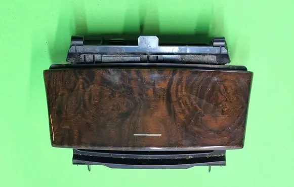 Mercedes-Benz C W203 Car ashtray a2036805250