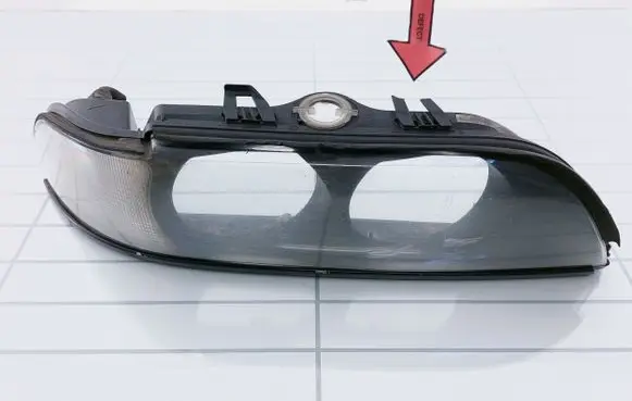 BMW 5 E39 Headlight lense 229449 8159306 51138159306