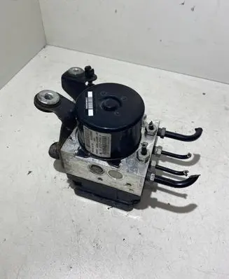 Volvo S60 ABS Pump 31273882 P31273882 10092604063