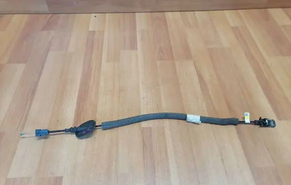 Renault Espace V (RFC) Rear door cable line 825061792R 825060654R
