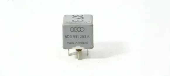 Audi A4 S4 B5 8D Other relay 8D0951253A