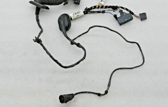 Volkswagen Tiguan Rear door wiring loom 5N0971694G