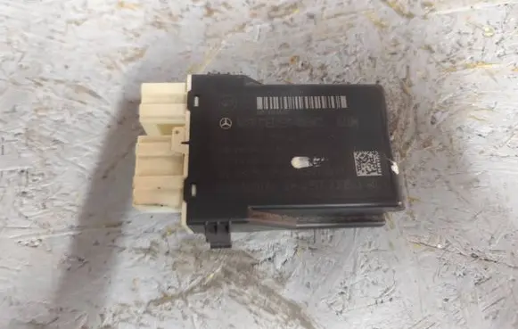 Mercedes-Benz C W205 Other control units/modules A2059004507 A2059004607 2841572305