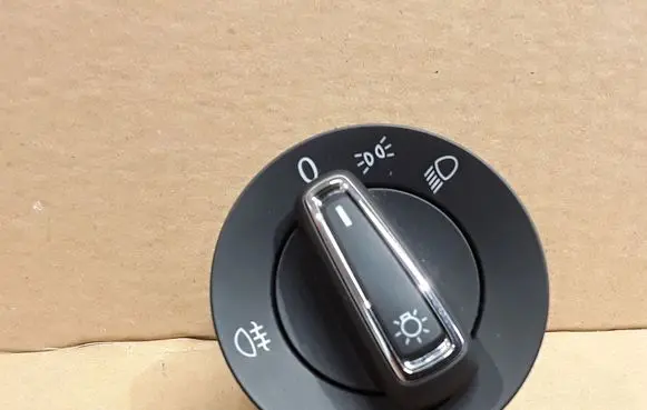 Seat Ibiza IV (6J,6P) Light switch 5G0941431AJ