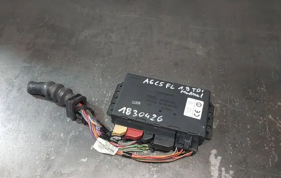 Audi A6 S6 C5 4B Comfort/convenience module 4B0962258D