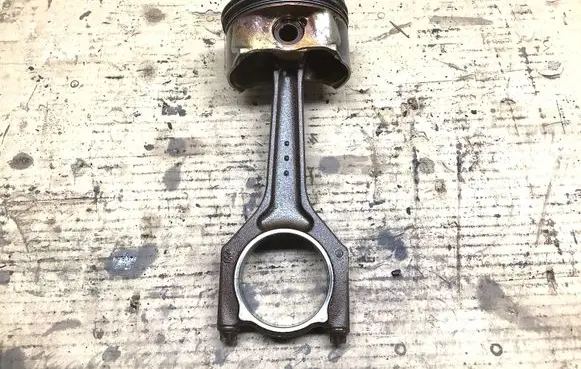 BMW 3 E46 Piston with connecting rod