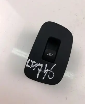 Volvo XC60 Electric window control switch 31433408