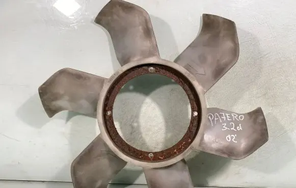 Mitsubishi Pajero Fan impeller 