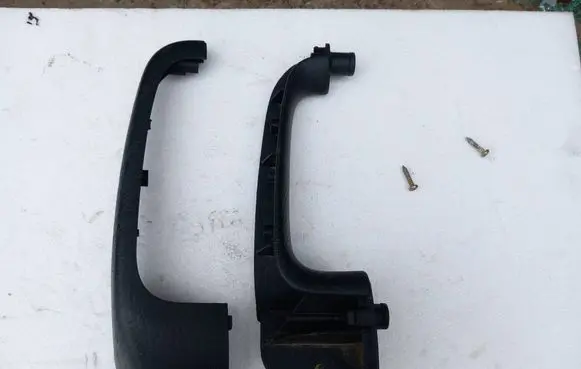 Audi A6 S6 C4 4A Rear door handle trim 4A0867371