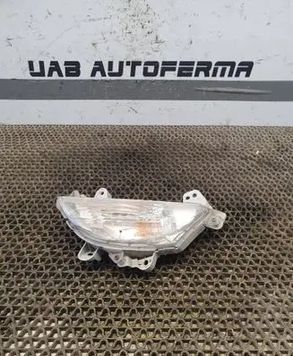 Mazda 3 II Front indicator light 