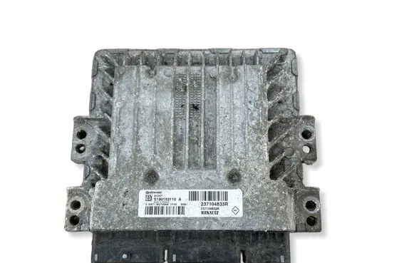 Renault Scenic III - Grand scenic III Engine control unit/module S180153110A 237104833R 237104832R