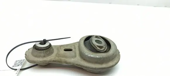 Nissan Primastar Engine mount bracket 8200675206 93860700