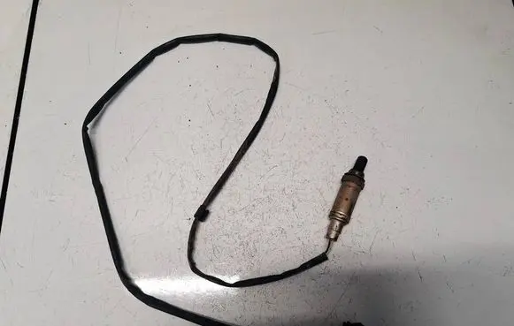 Audi 80 90 S2 B4 Lambda probe sensor 240430151