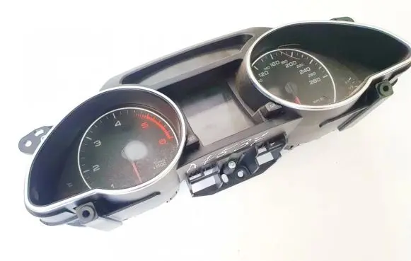 Audi A5 8T 8F Speedometer (instrument cluster) 8t0920931d
