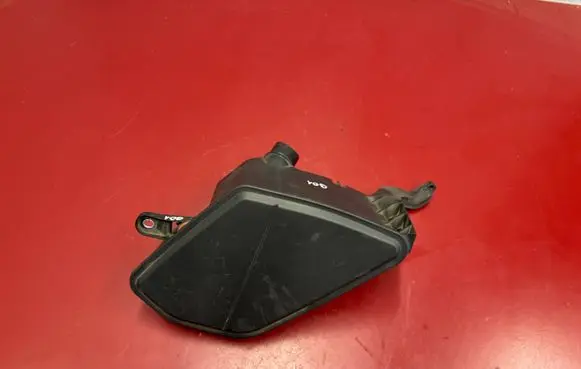 BMW X3 G01 Intake resonator 8583590 8635110 13718635110