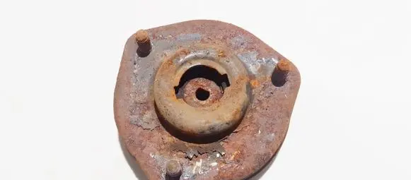 Mazda Xedos 9 Coil spring mount 