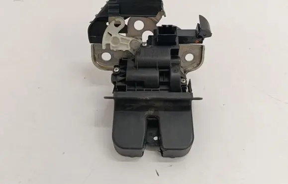 Audi A5 Sportback 8TA Tailgate/trunk/boot lock/catch/latch 8R0827505