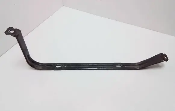 Volkswagen PASSAT B7 USA Fuel tank mounting bracket 561201653