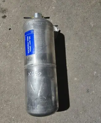 Volvo XC90 Vacuum air tank 31360726