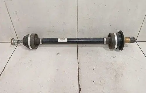 BMW M5 F90 Rear driveshaft/prop shaft 7856937