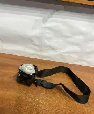 BMW X3 E83 Set of seat belts D2969 3052985