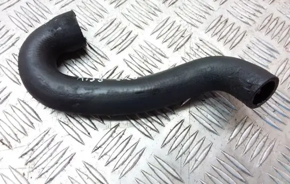 BMW 7 E65 E66 Breather hose/pipe 