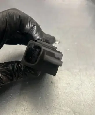 BMW 5 E39 AUC sensor 64118391470 110187 00612000462250