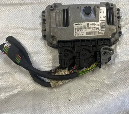 Peugeot 1007 Engine control unit/module 0261208904 9652552380 9662853180