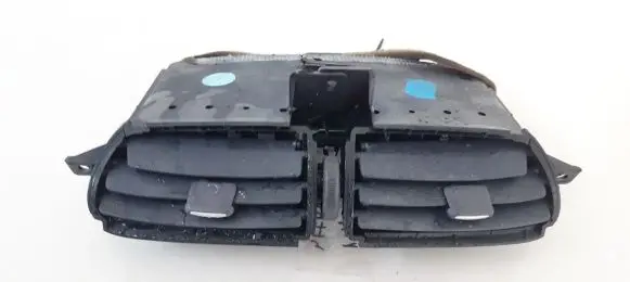 Nissan Almera Tino Dash center air vent grill