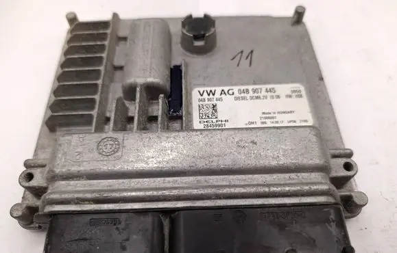 Seat Ibiza IV (6J,6P) Engine control unit/module 04B907445 28459901