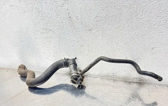 Opel Astra J Thermostat/thermostat housing 0428741 G6GF30