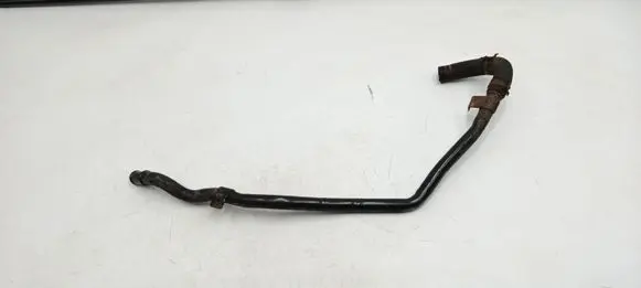 Volkswagen PASSAT B7 Fuel line/pipe/hose 