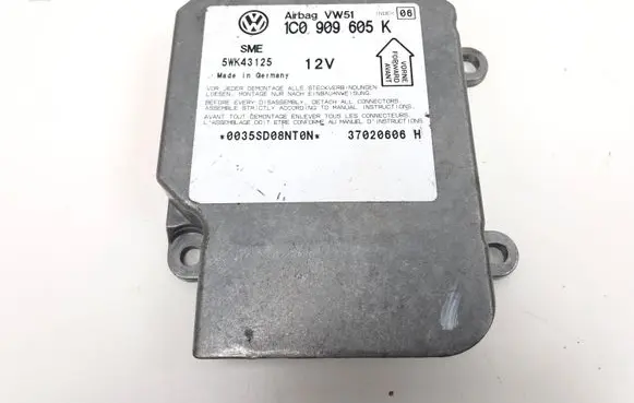 Volkswagen Polo Airbag control unit/module 1C0909605K 5W43125